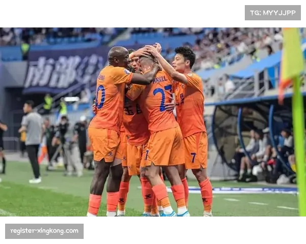 玉昆主场优势数据明显,场均观众4.8万+胜率100% 玉昆主场优势数据明显,场均观众4.8万+胜率100%