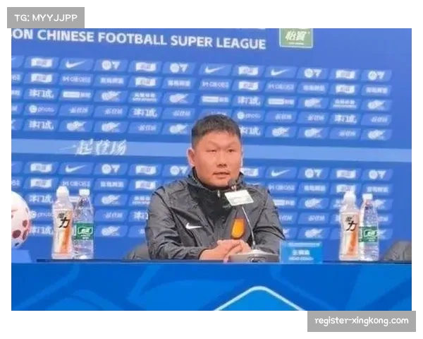 铜梁龙构建中超最稳固防线，刘建业战术强调关键区域防守
